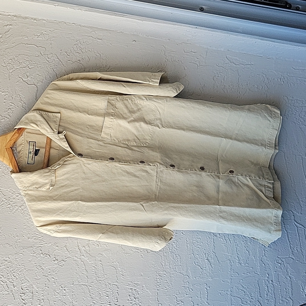 Tommy Bahama shirt